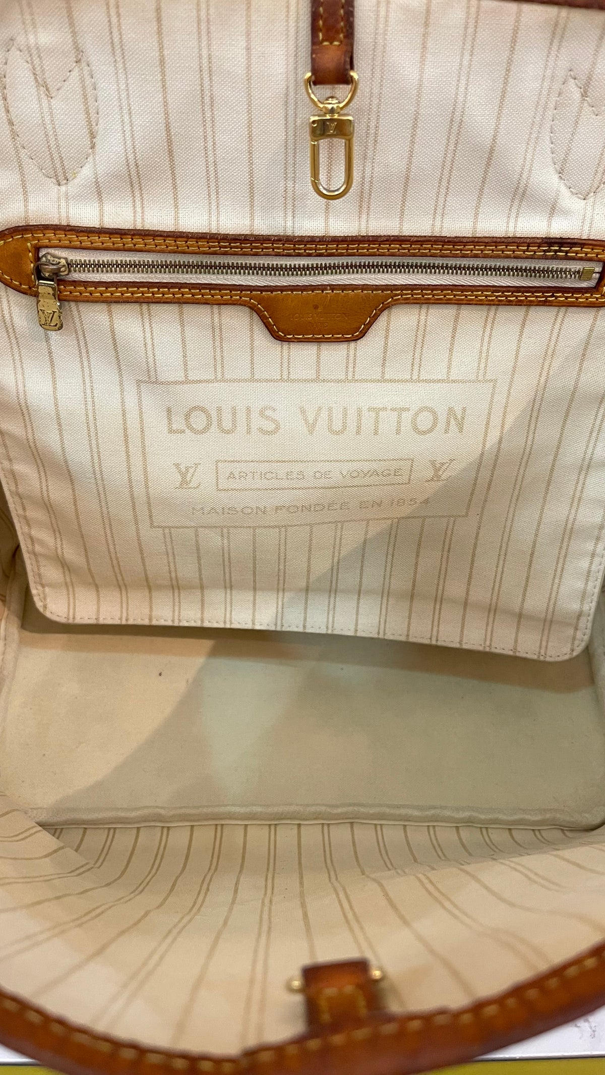 Louis Vuitton Neverfull MM Damier Azur PRE OWNED