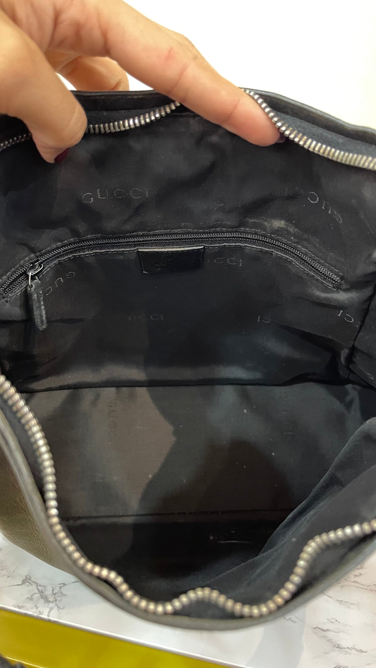 Gucci Hobo Bag Cuero Negro | Pre-Owned