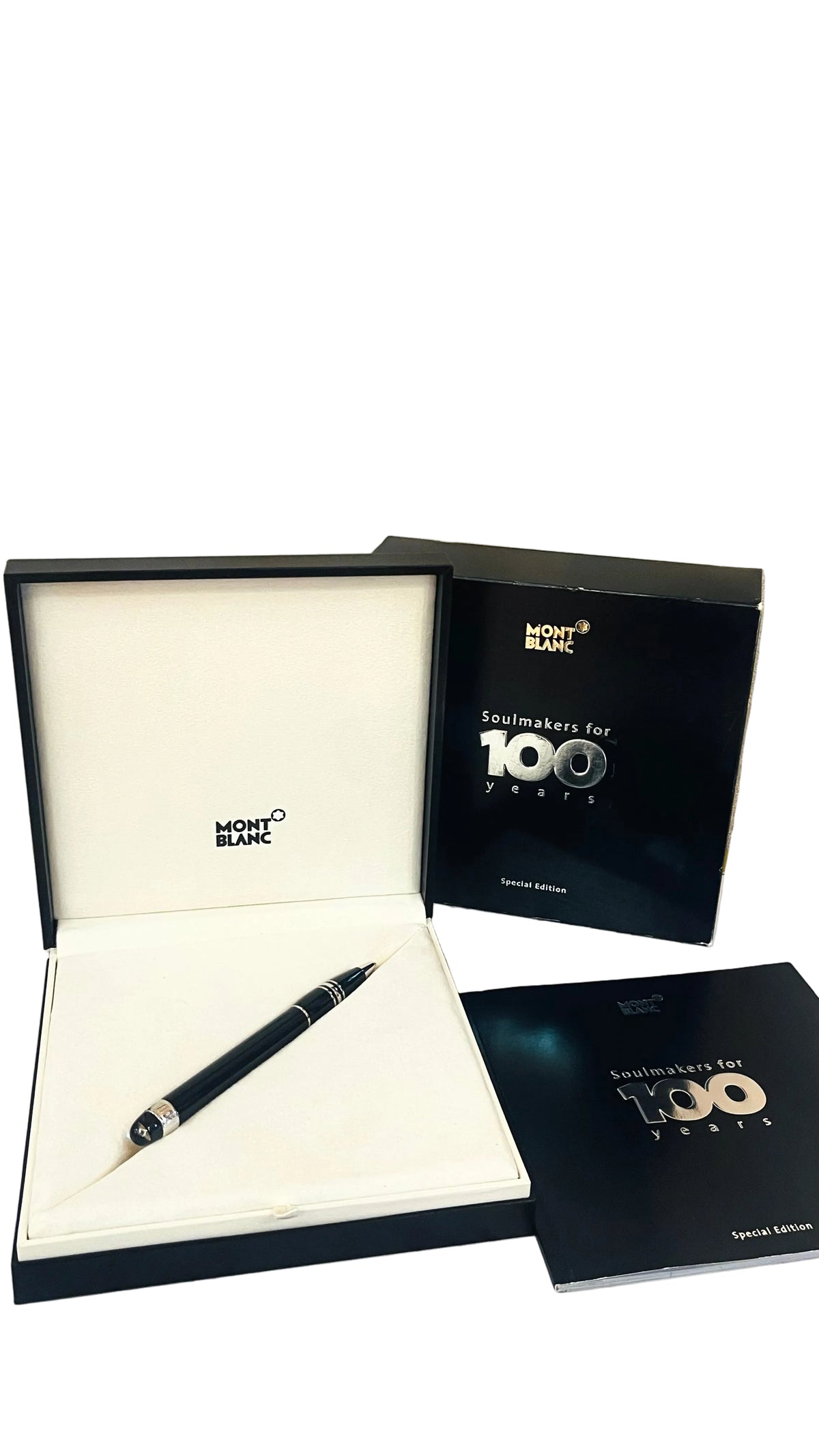 MontBlanc Soulmakers For 100 Years Star Walker Unlimited Ballpoint Pen.
