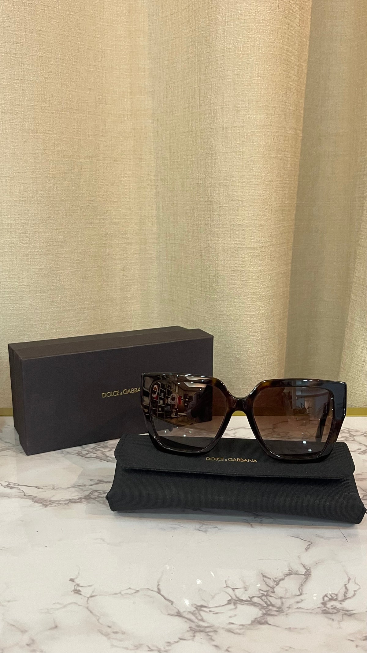 Dolce & Gabbana PRE OWNED DG4438 Cat-Eye Oversized Havana Sunglasses