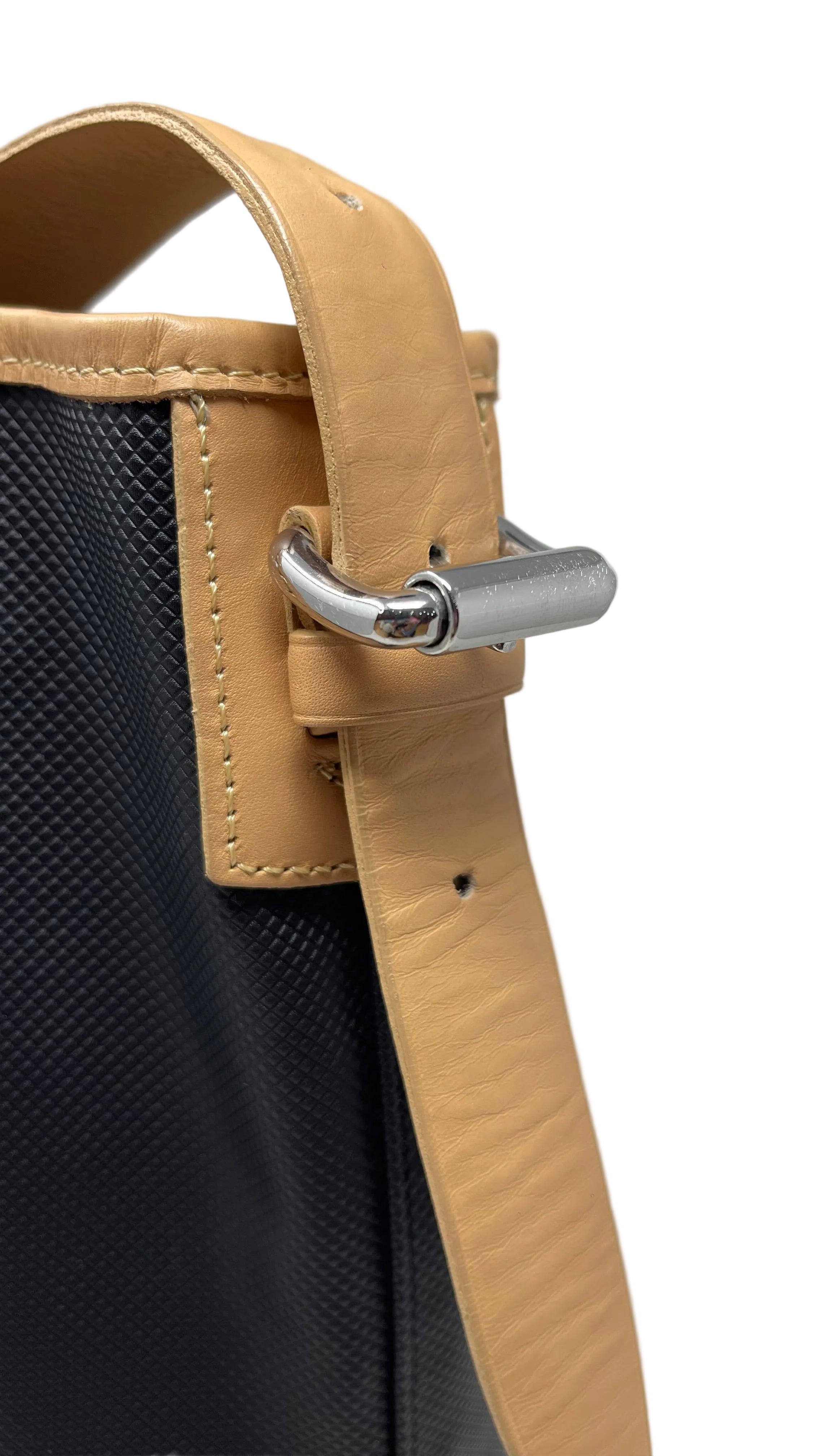 Longchamp Cartera Grande Con Porta Cosmético.