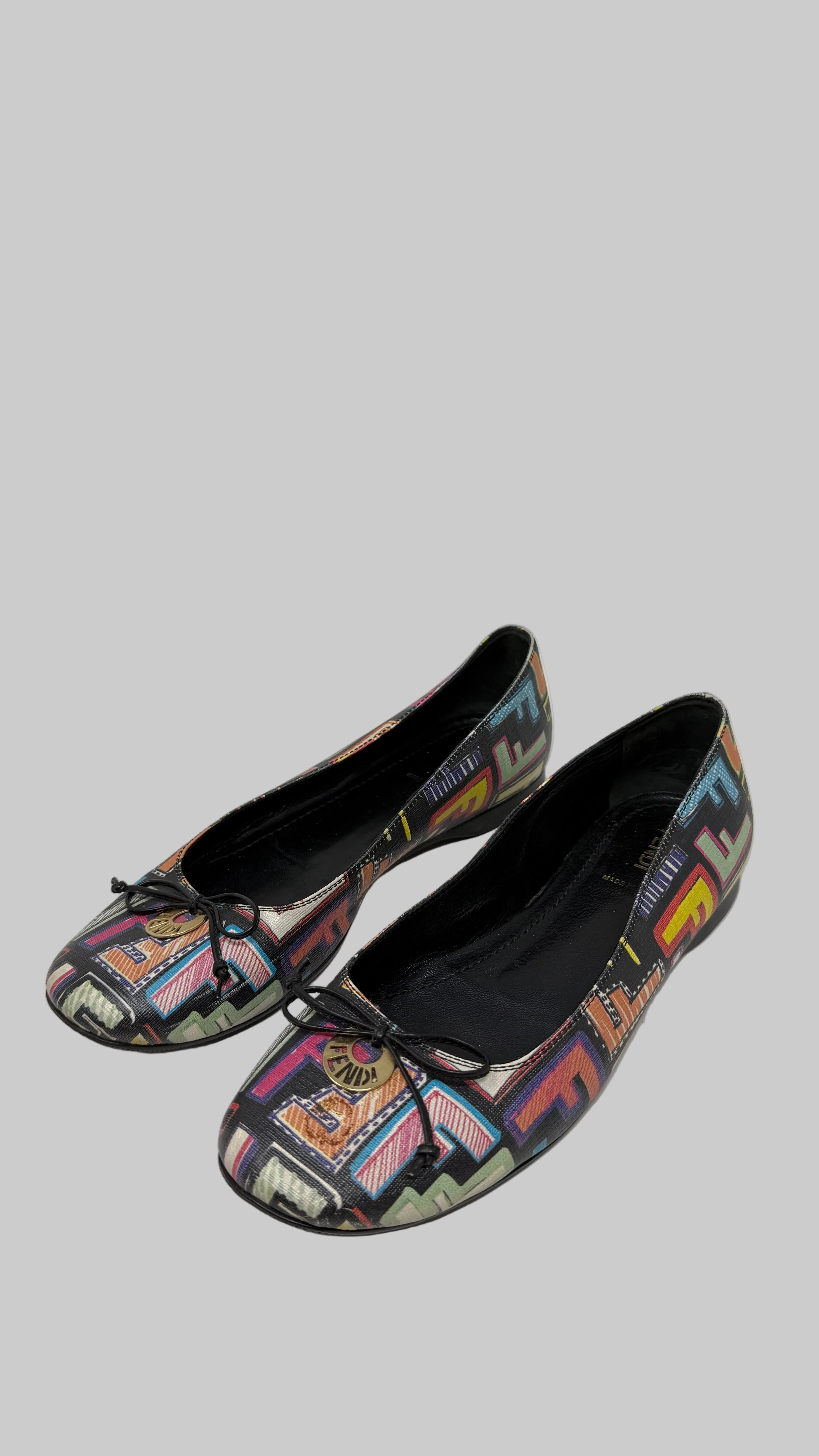 Fendi Zapatillas Talla 38.5