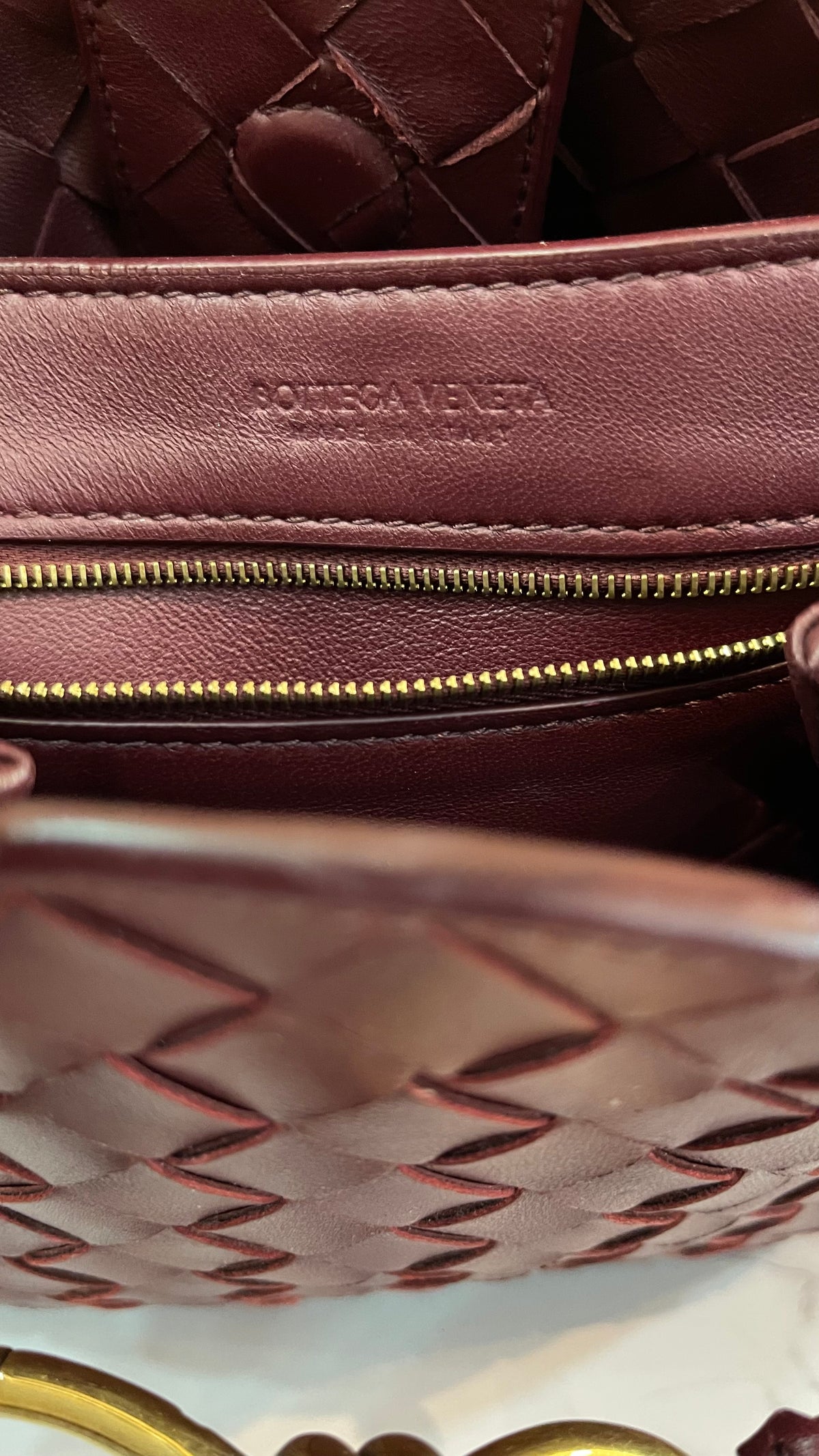 Bottega Veneta PRE OWNED Andiamo Medium Intrecciato Bag Barolo