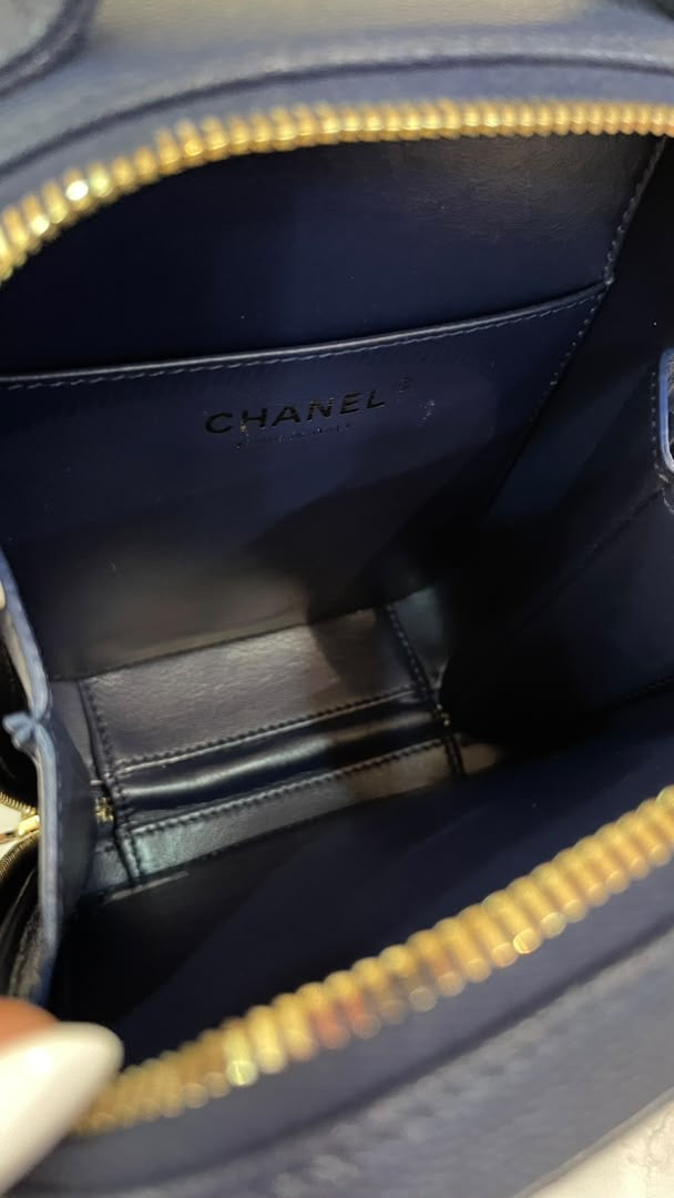 Chanel PRE OWNED Vanity Caviar Bag