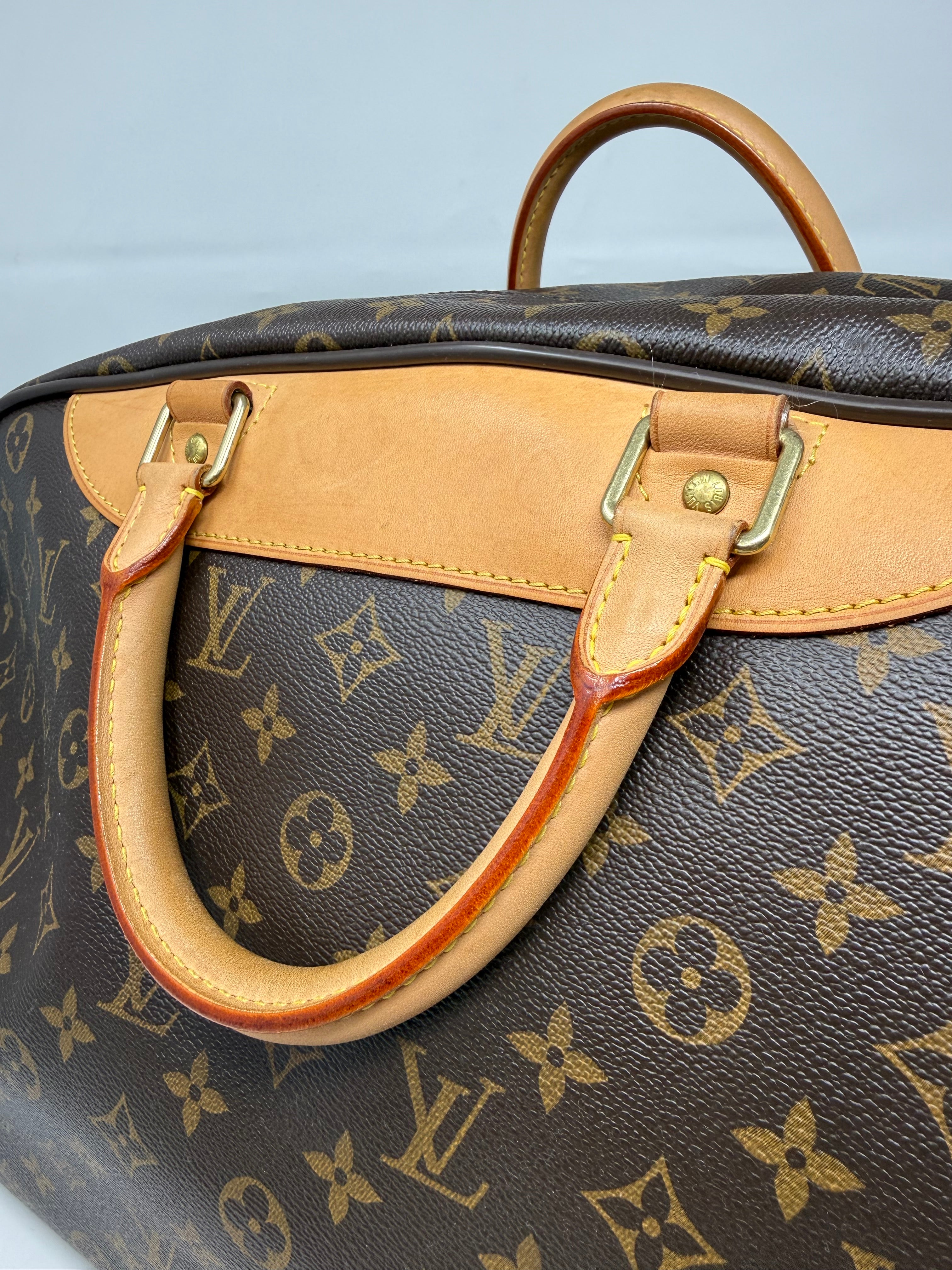 Louis Vuitton Carry-On