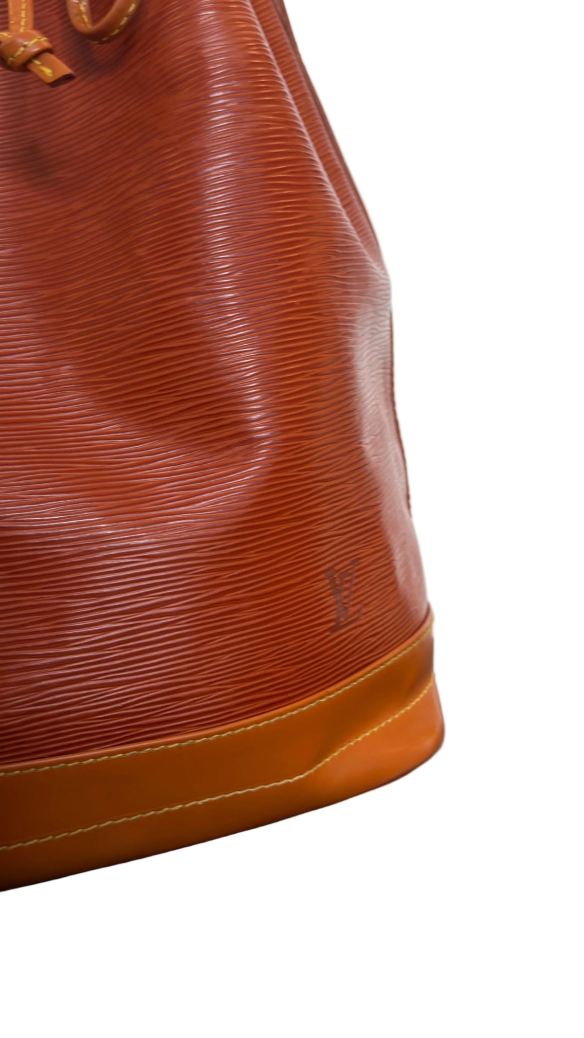 Louis Vuitton PRE OWNED Noe GM Epi Leather Bucklet