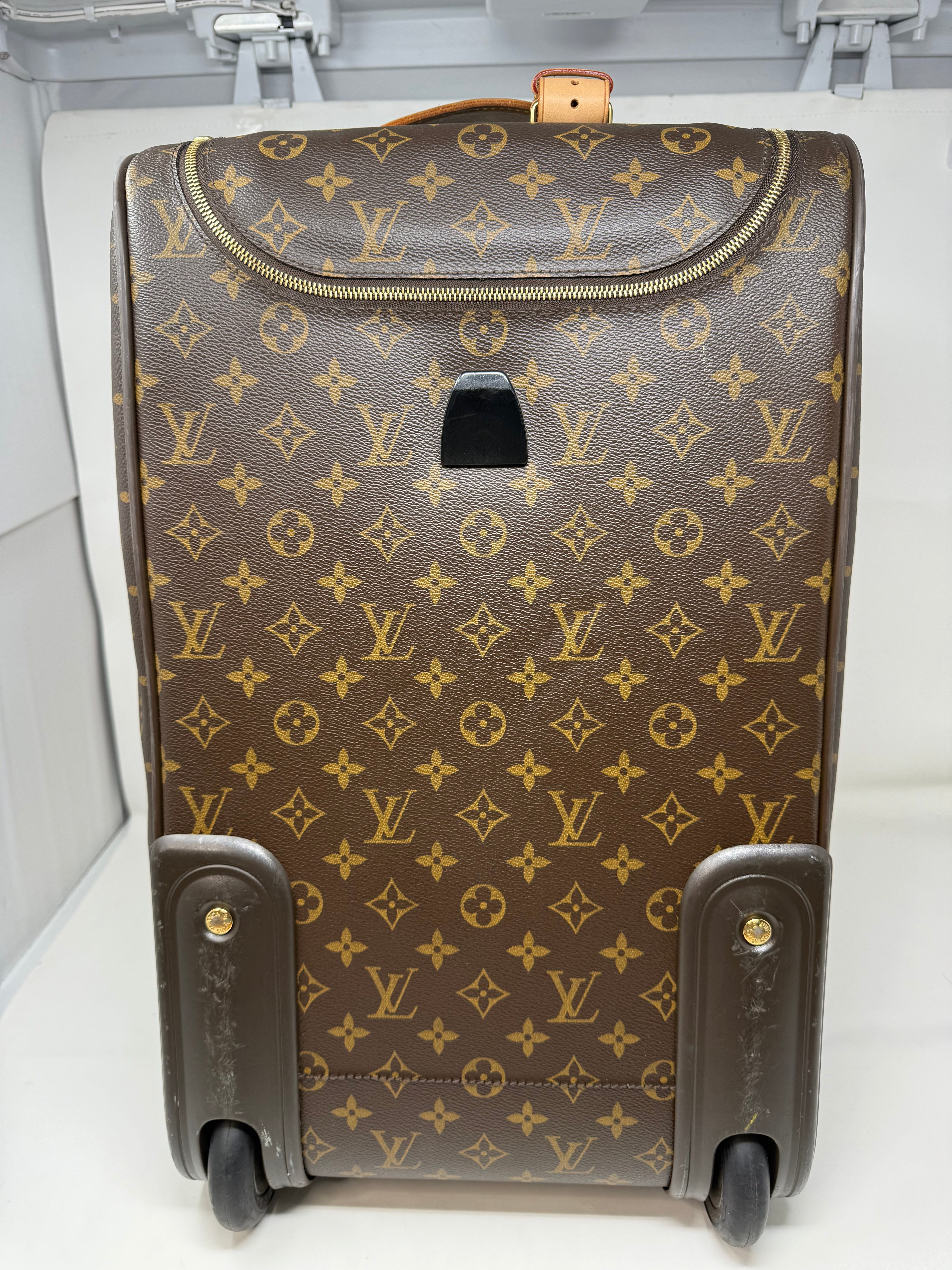 Louis Vuitton Carry-On