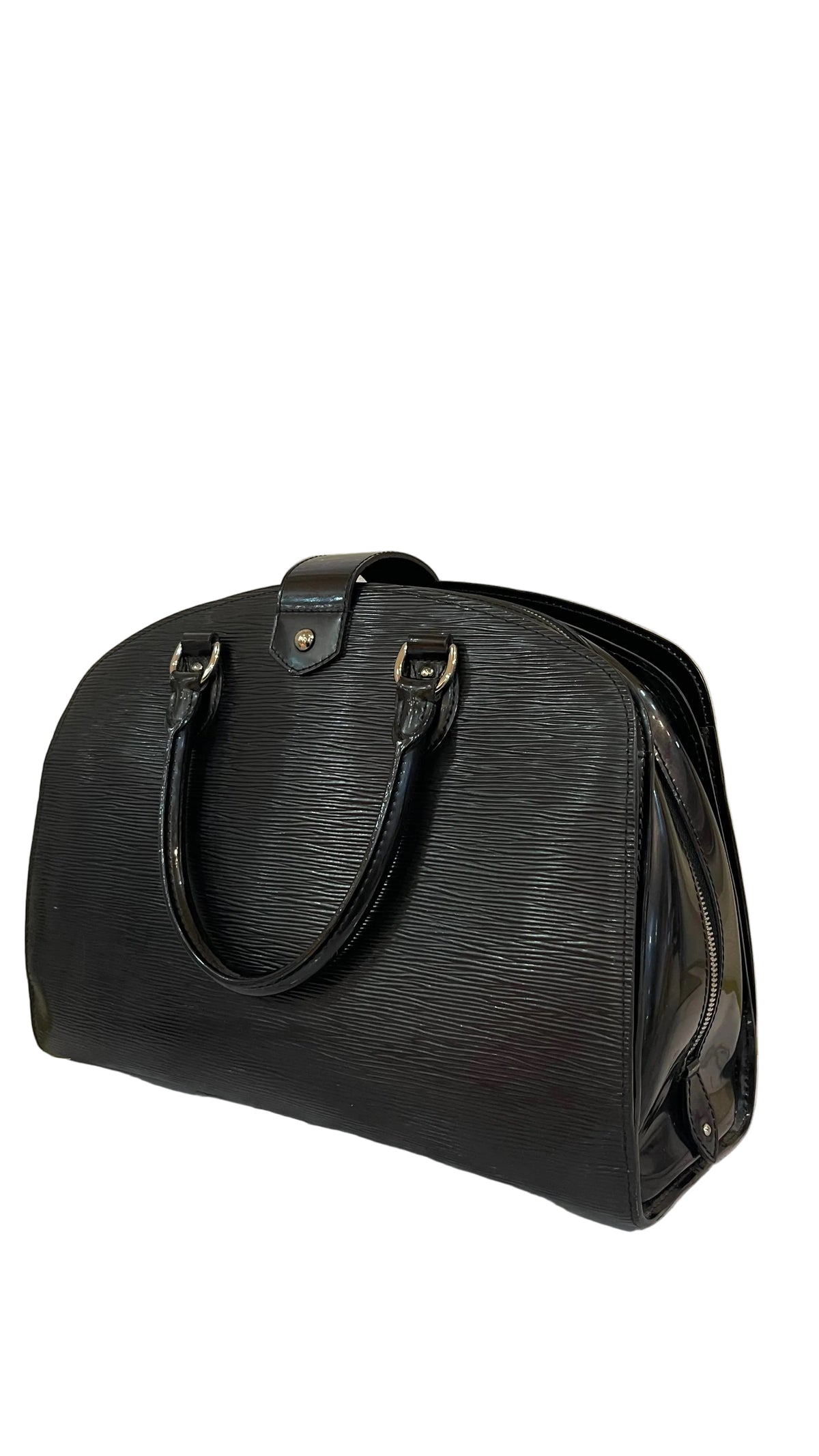 Louis Vuitton Pont-Neuf GM | Cuero Épi Negro | Preloved Luxury