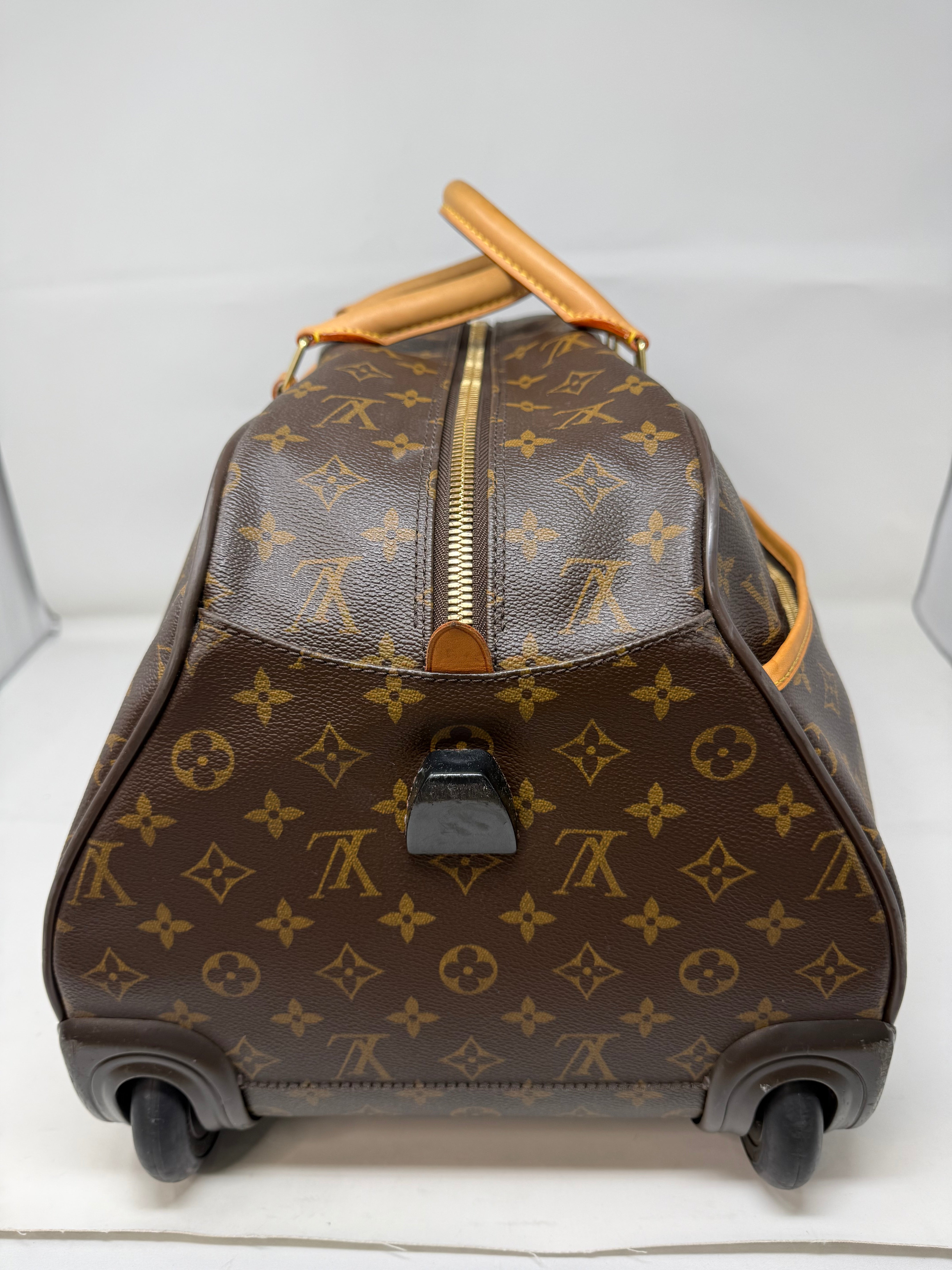 Louis Vuitton Carry-On