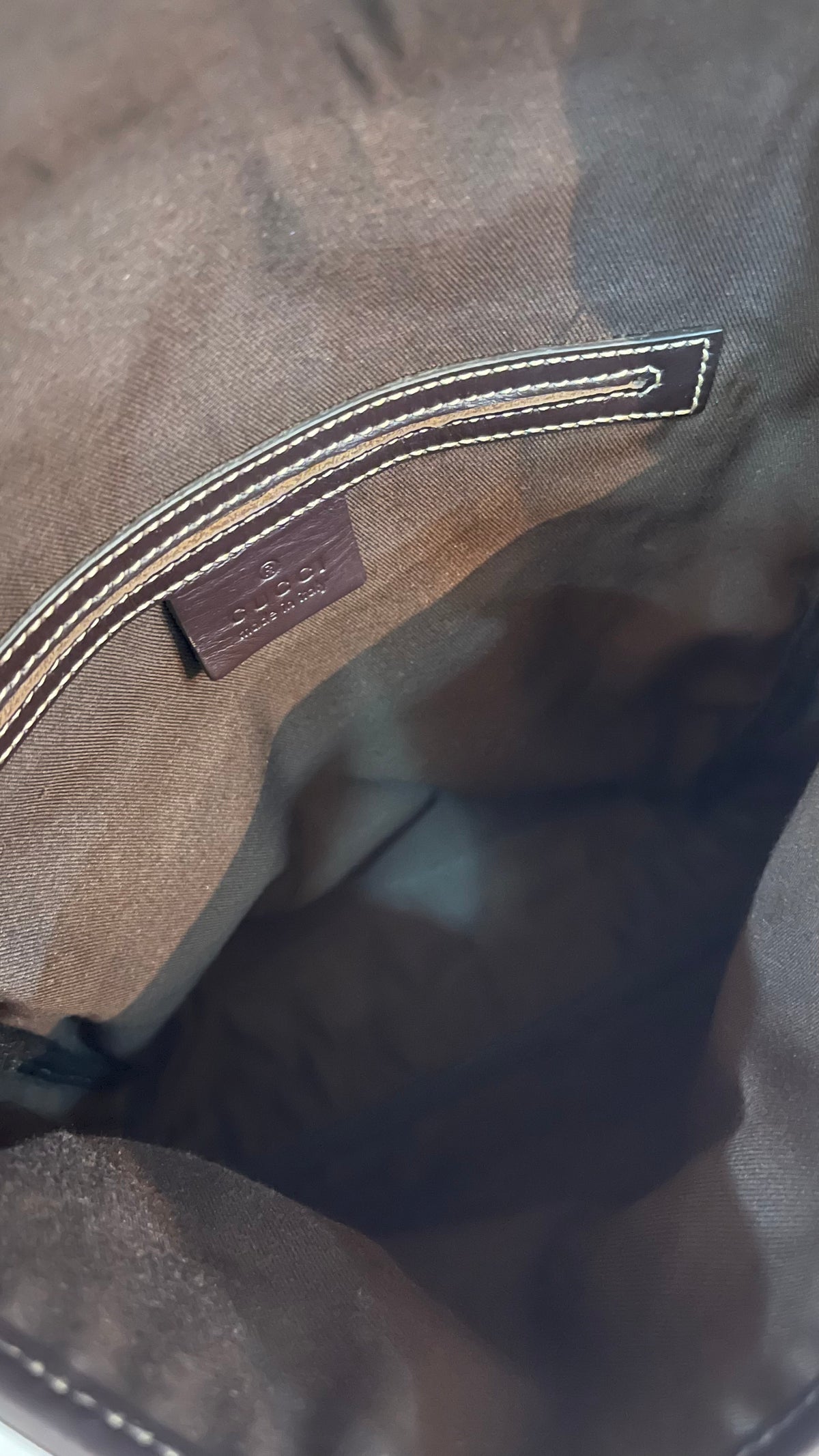 Gucci PRE OWNED GG Supreme Messenger Crossbody Bag