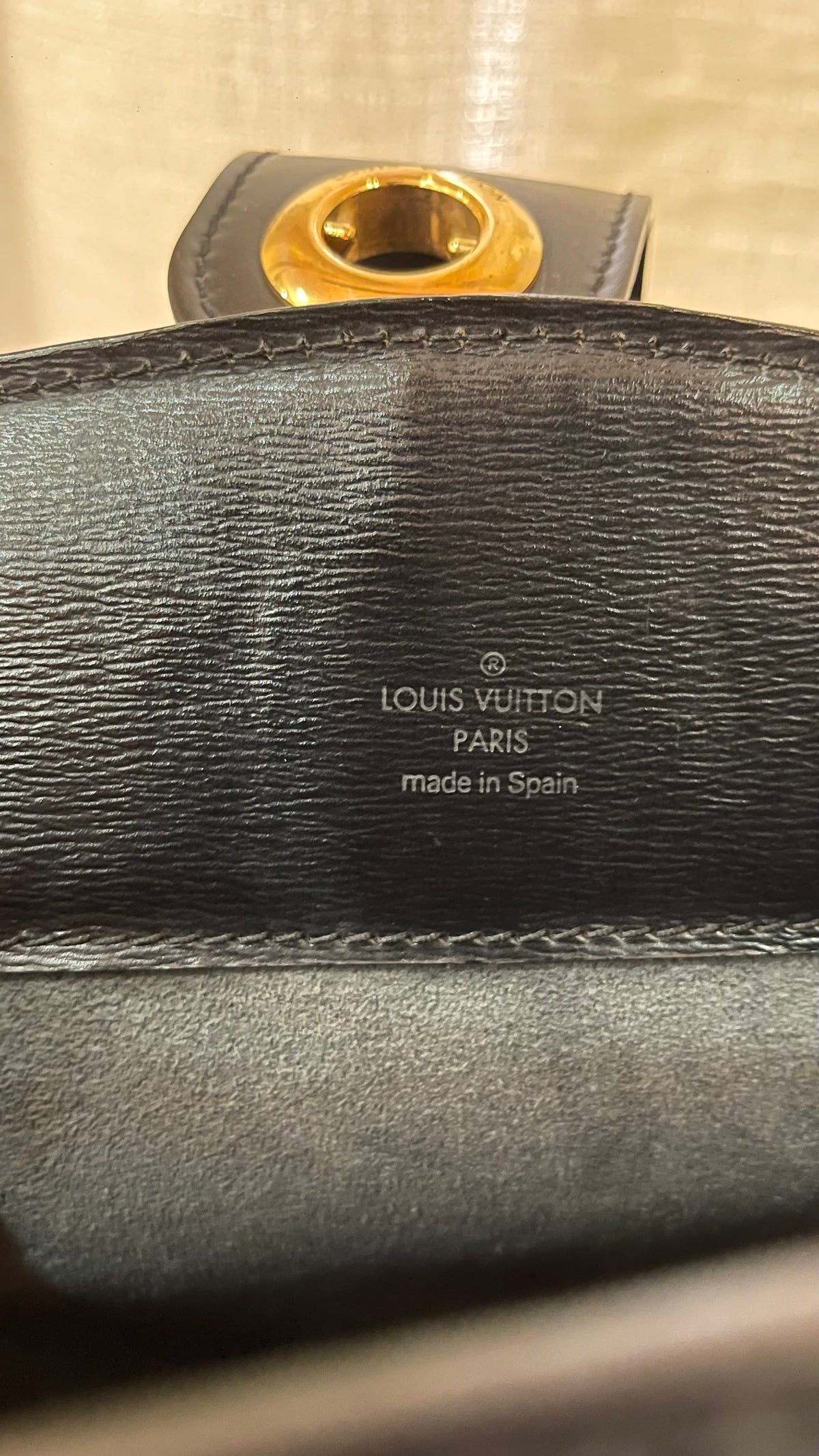 Louis Vuitton PRE OWNED Cluny EPI Leather