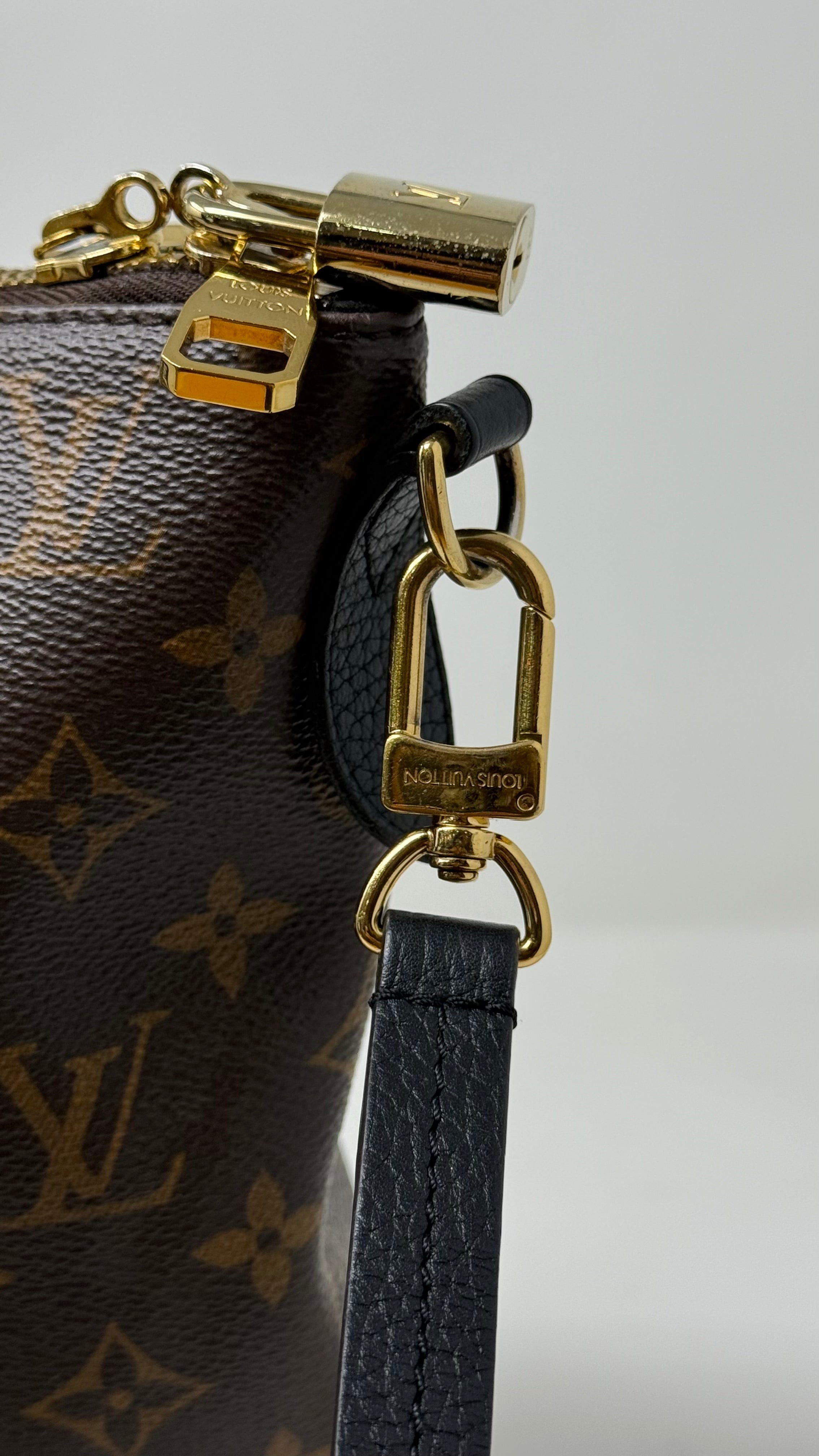 Louis Vuitton Estrela Bag