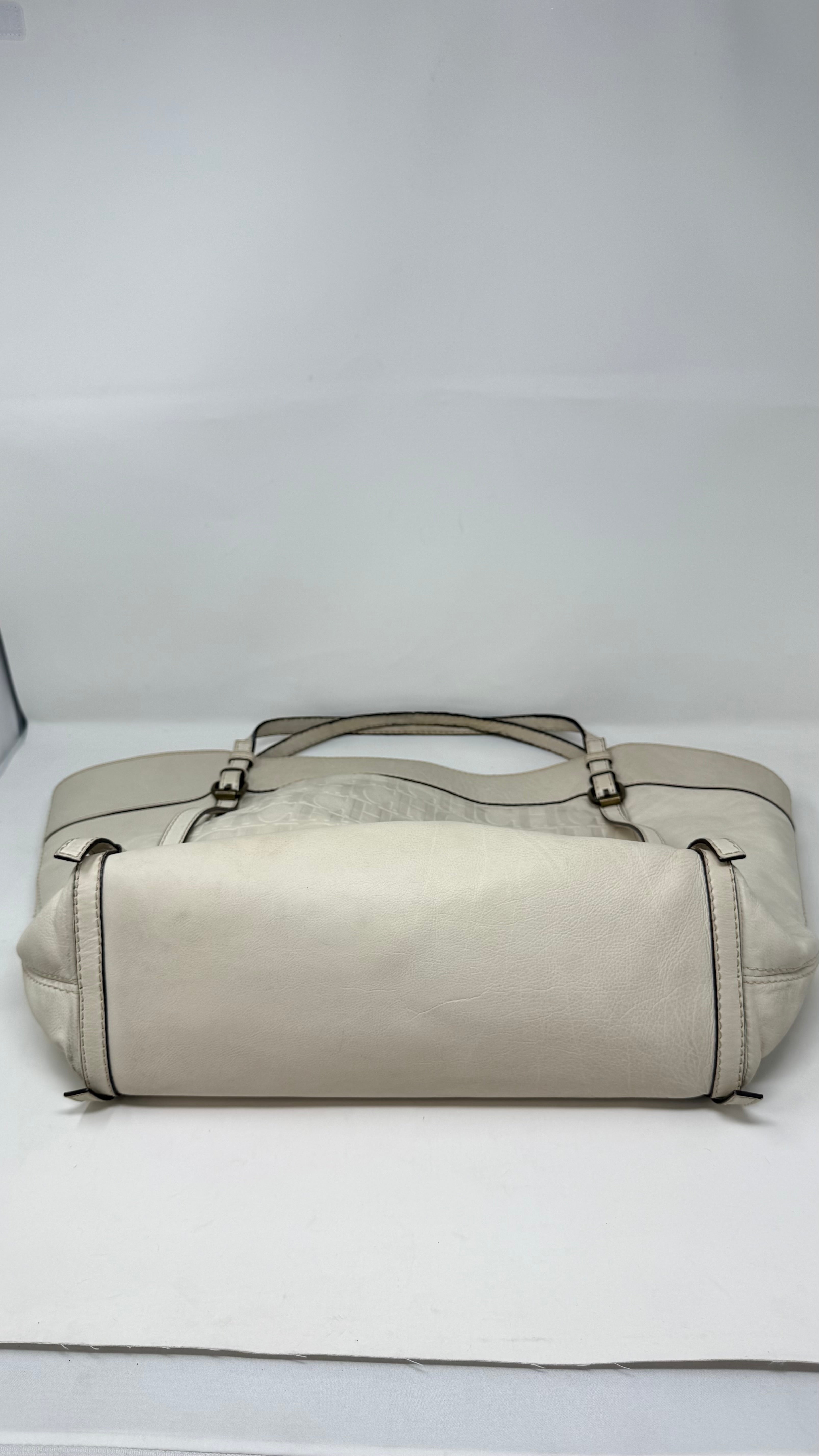 Carolina Herrera Preloved Bag