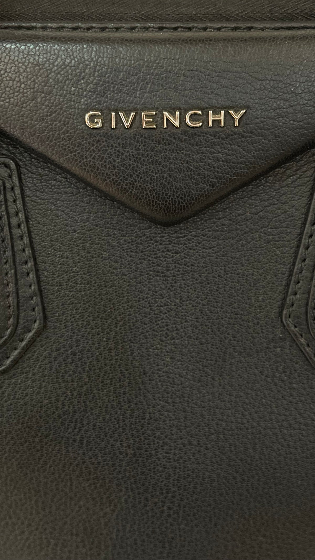 Givenchy PRE OWNED Antigona Bag