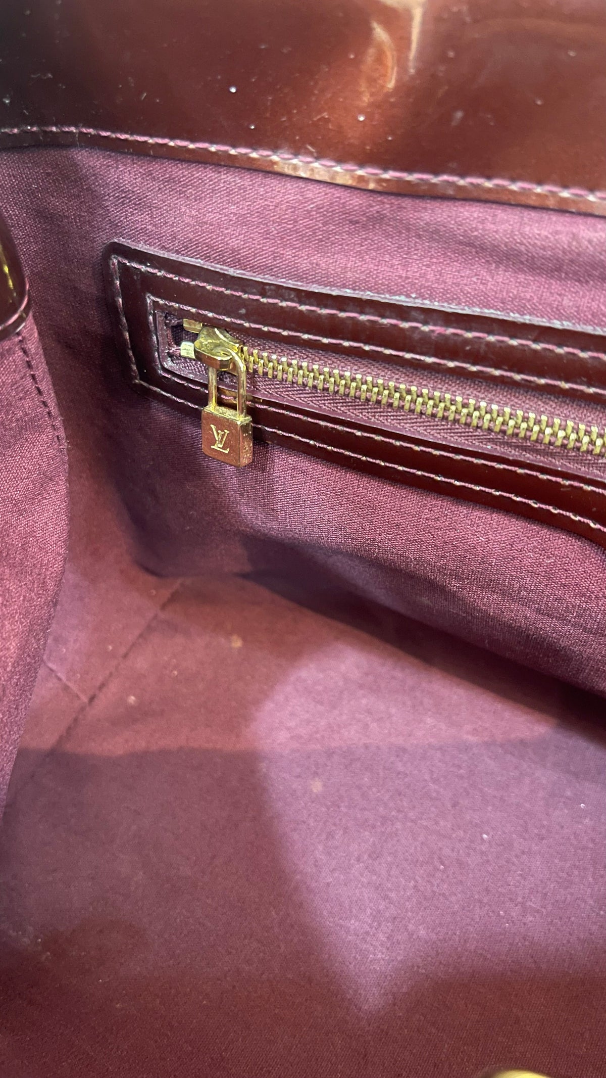 Louis Vuitton PRE OWNED Vernis Wilshire MM Amarant Tote