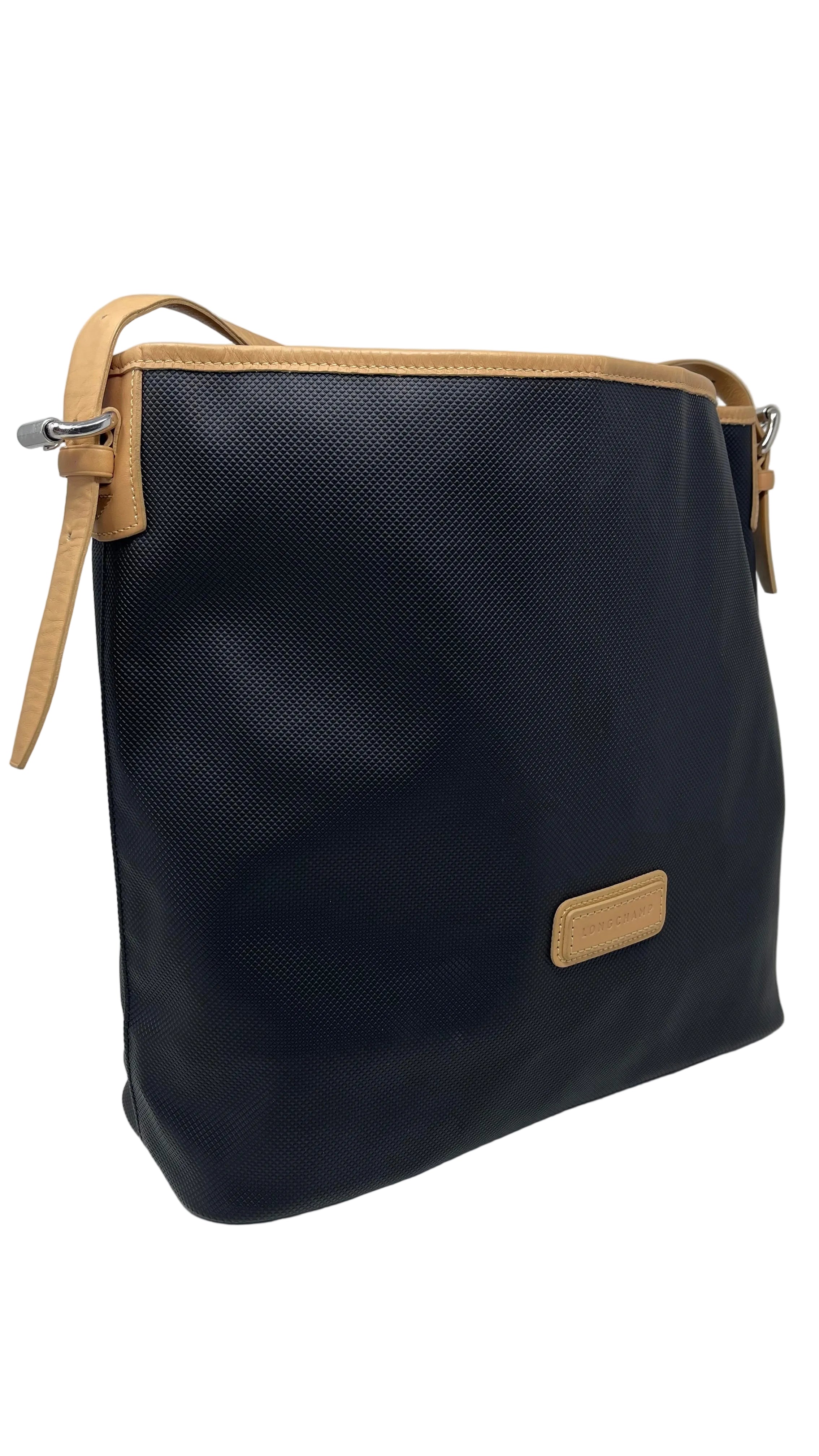 Longchamp Cartera Grande Con Porta Cosmético.
