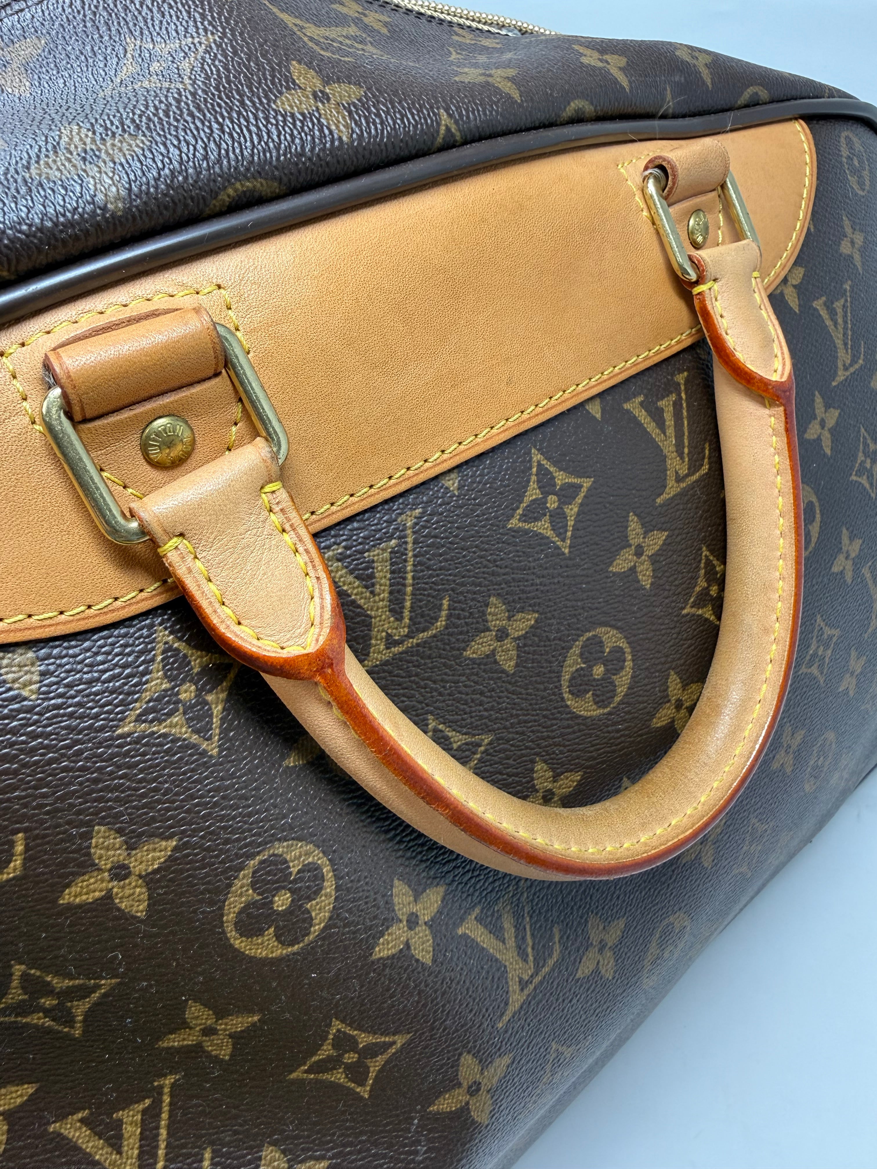 Louis Vuitton Carry-On