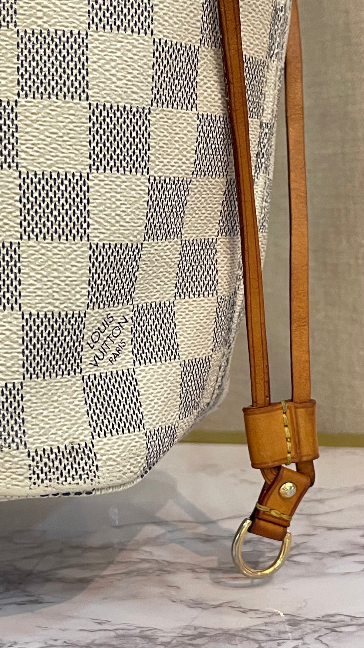 Louis Vuitton Neverfull MM Damier Azur PRE OWNED