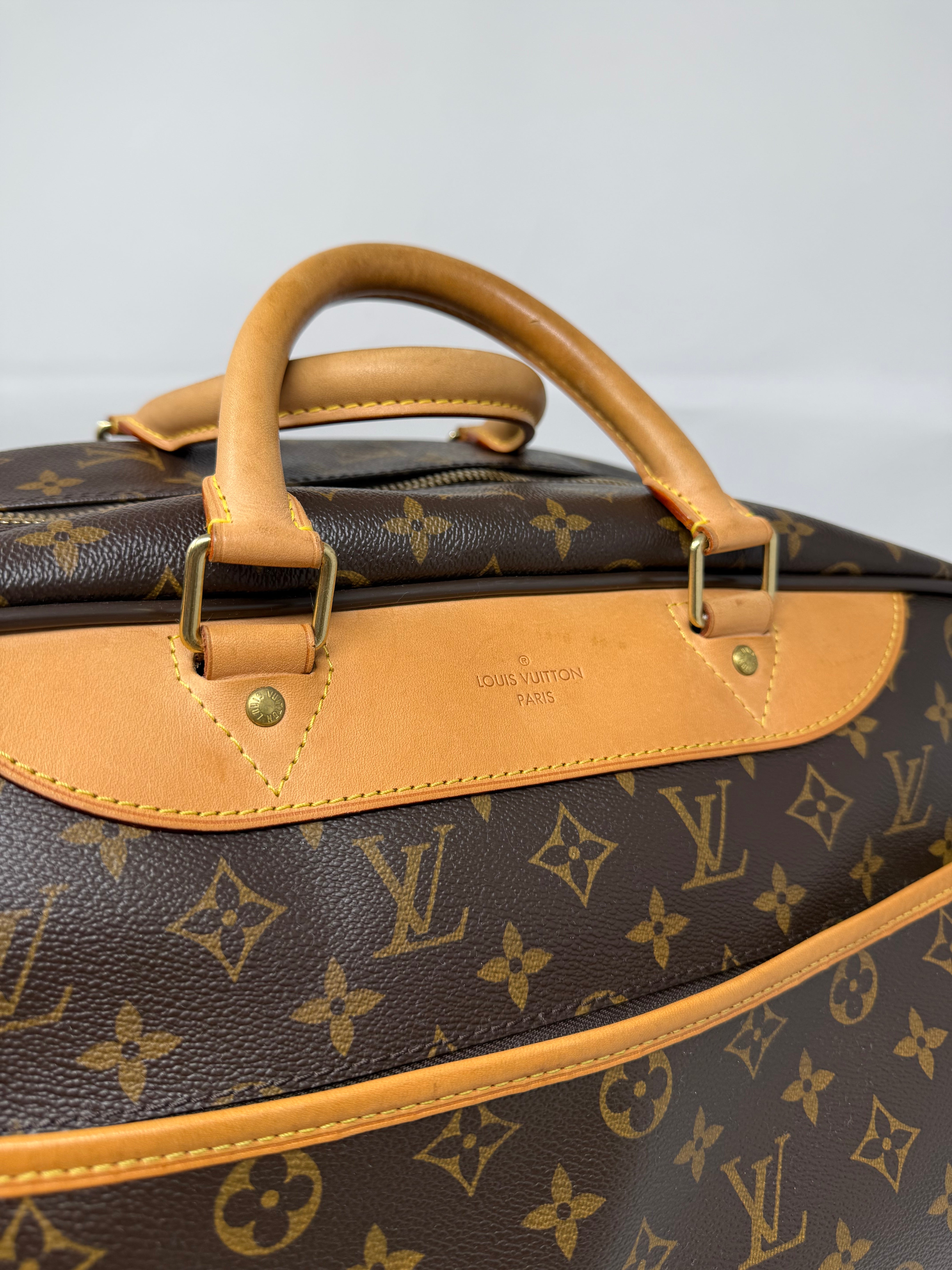 Louis Vuitton Carry-On
