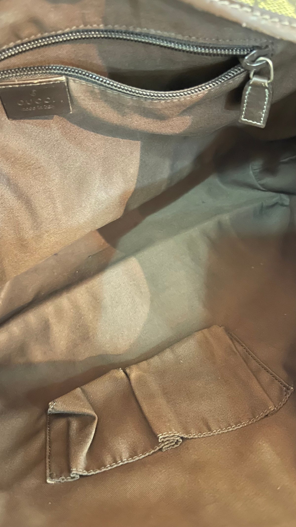 Gucci PRE OWNED Messenger Flap Bag