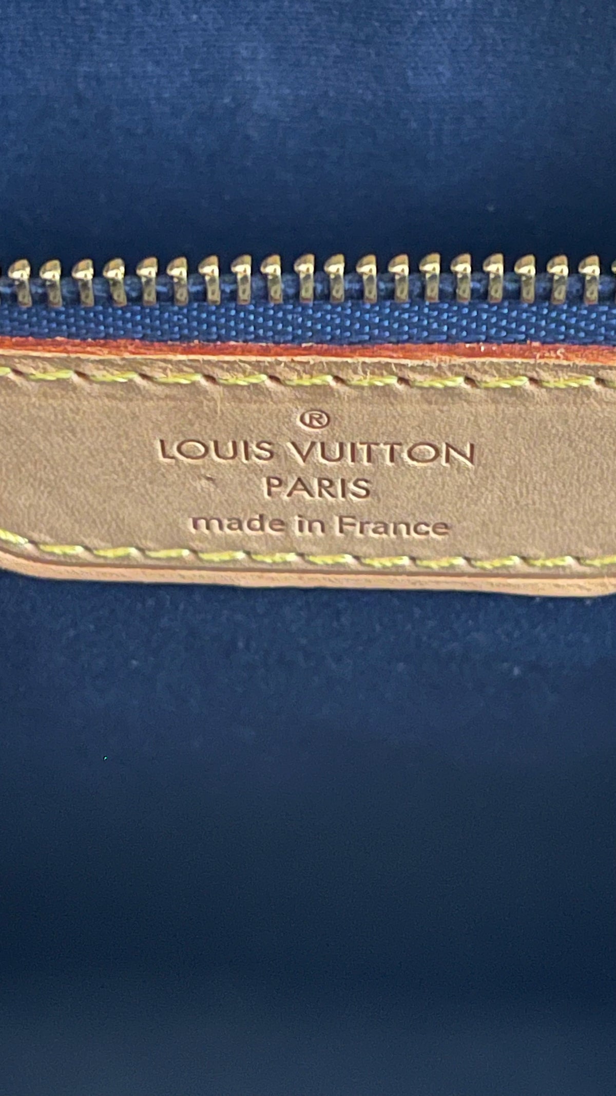 Louis Vuitton PRE OWNED Bréa MM Vernis Bleu Infini