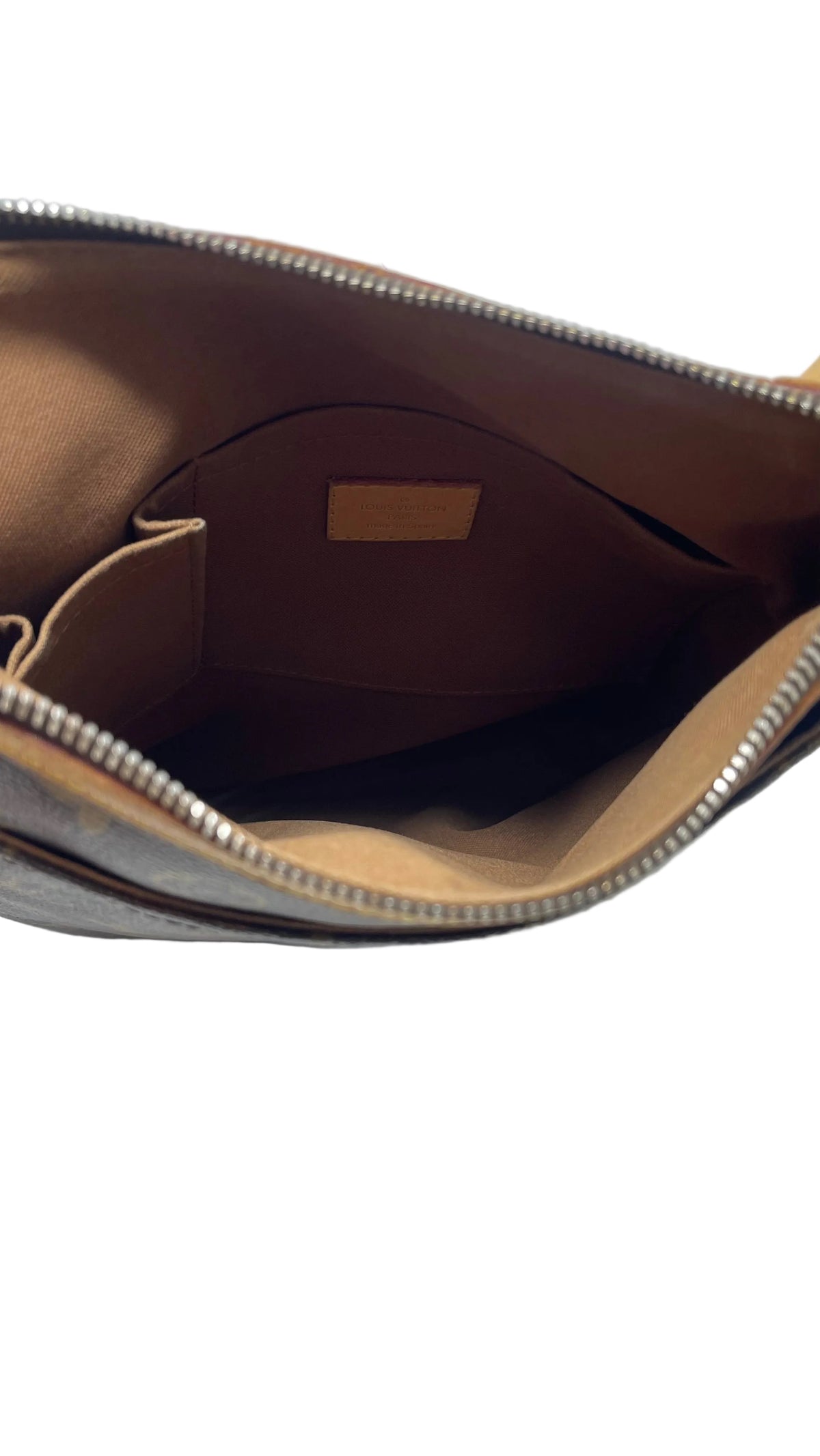 Louis Vuitton Preloved Monogram Shoulder Bag CA4028
