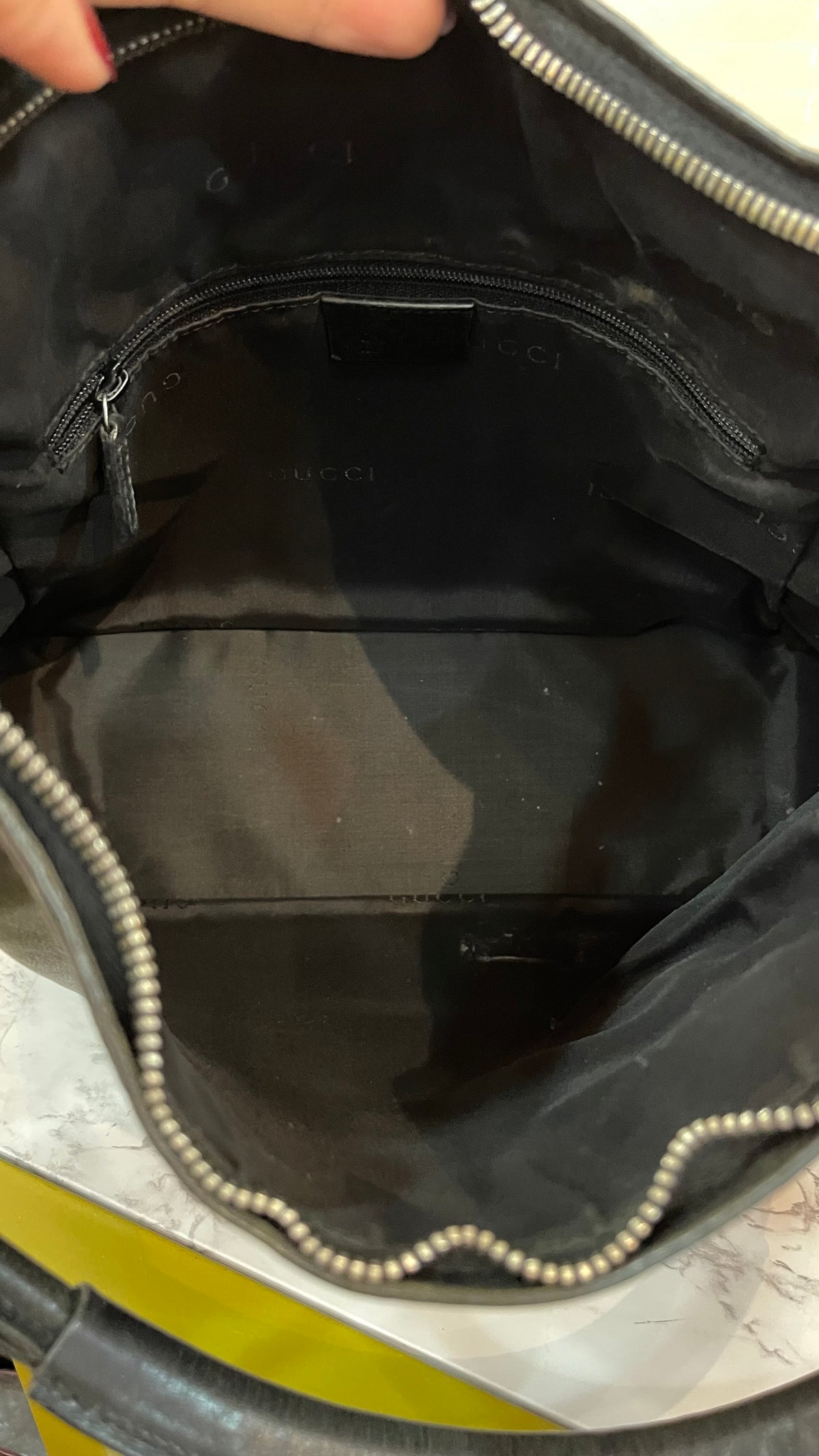 Gucci Hobo Bag Cuero Negro | Pre-Owned