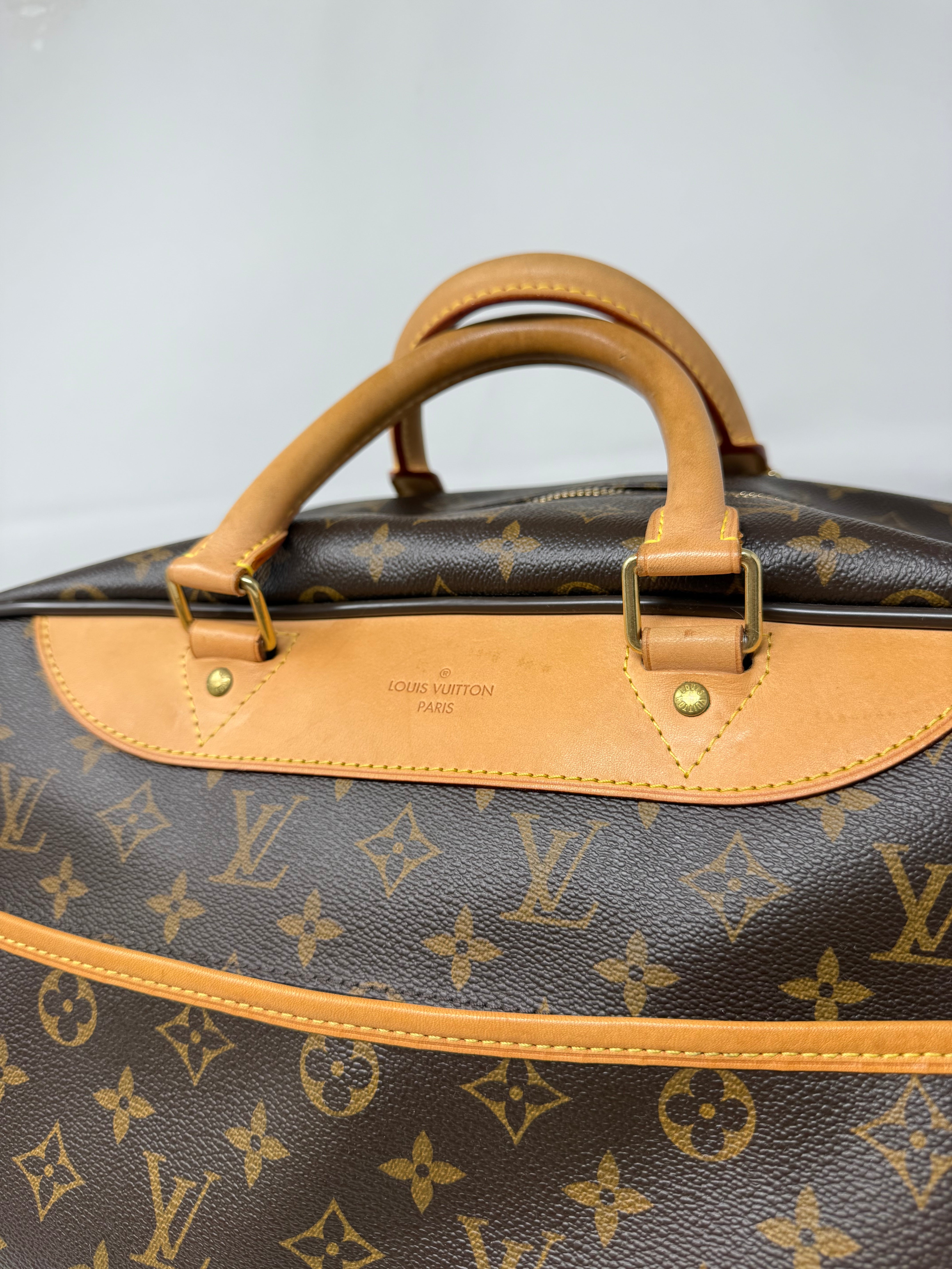 Louis Vuitton Carry-On