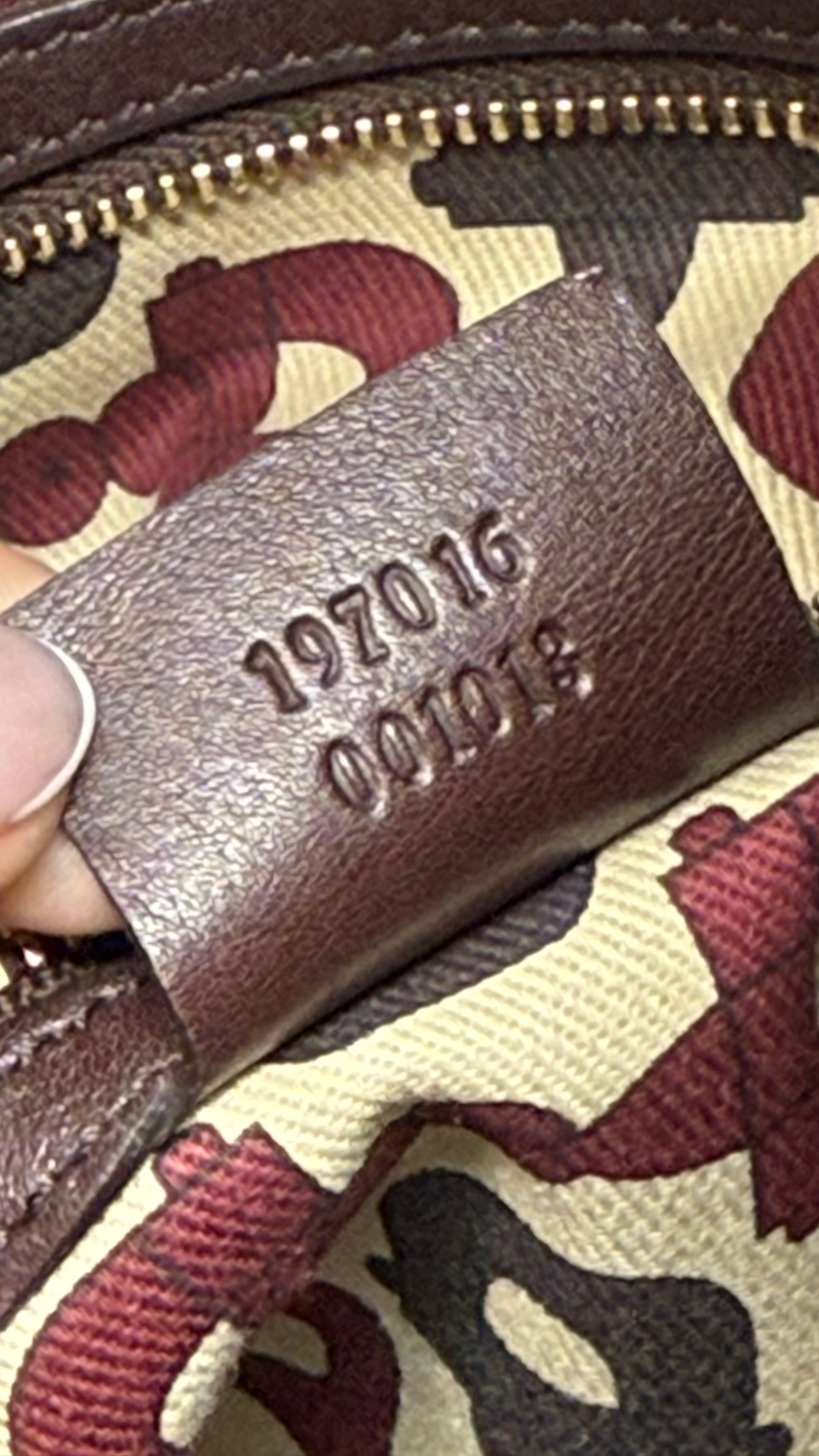 Gucci Preloved