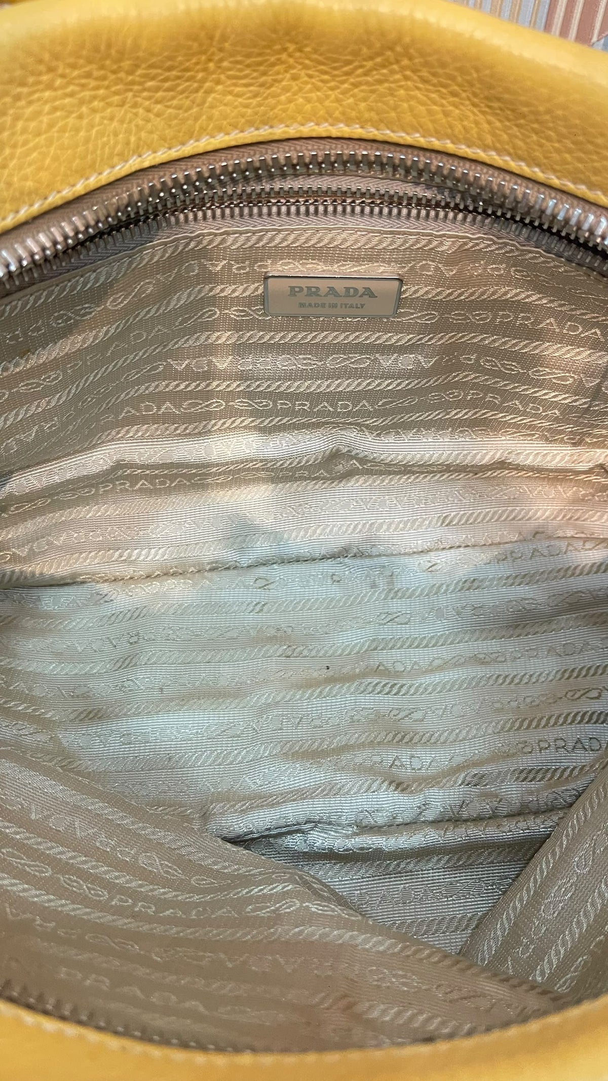 Prada PRE OWNED Vitello Daino Bauletto o Bowler Bag