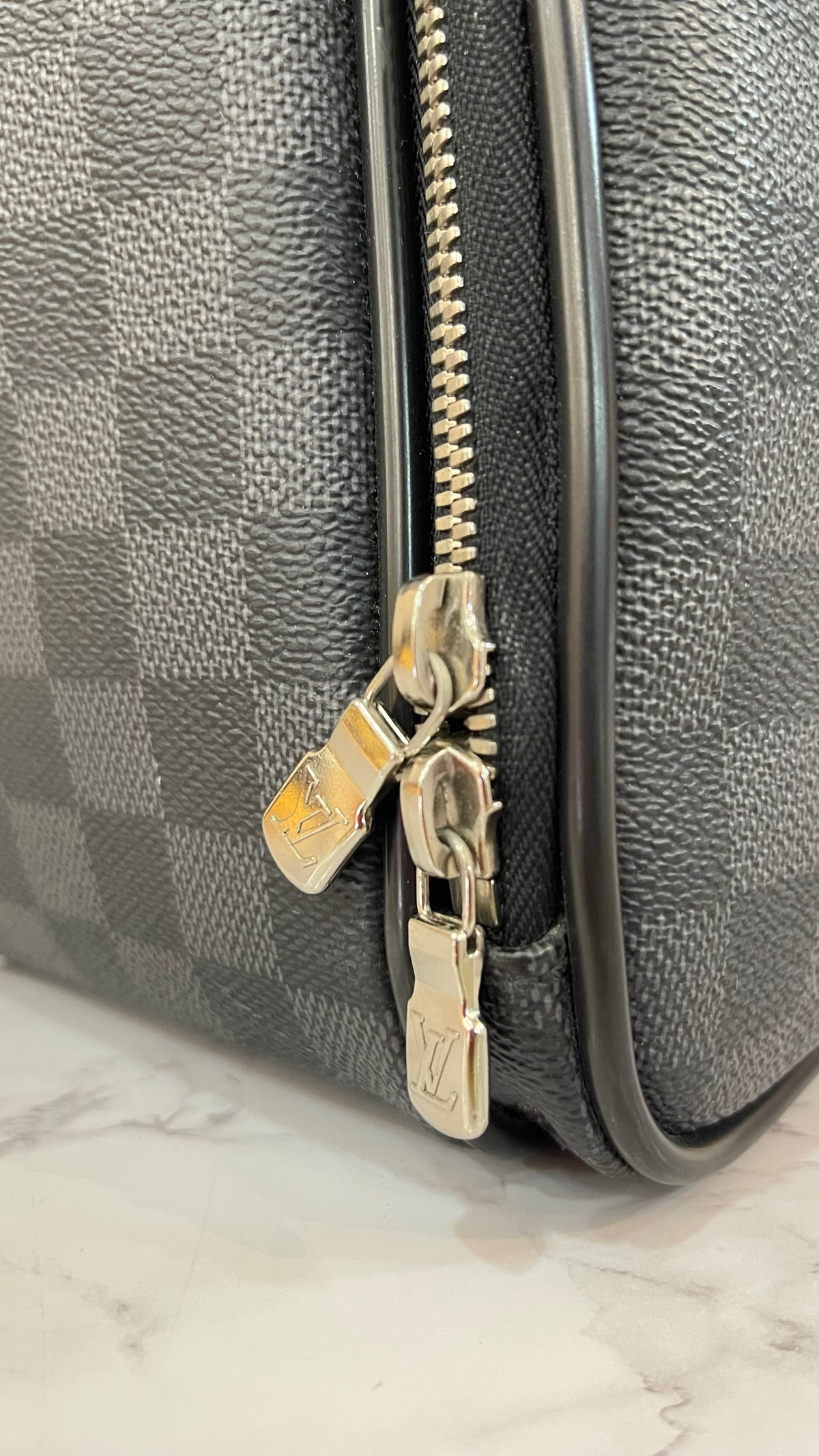 Louis Vuitton PRE OWNED Damier Graphite Bag