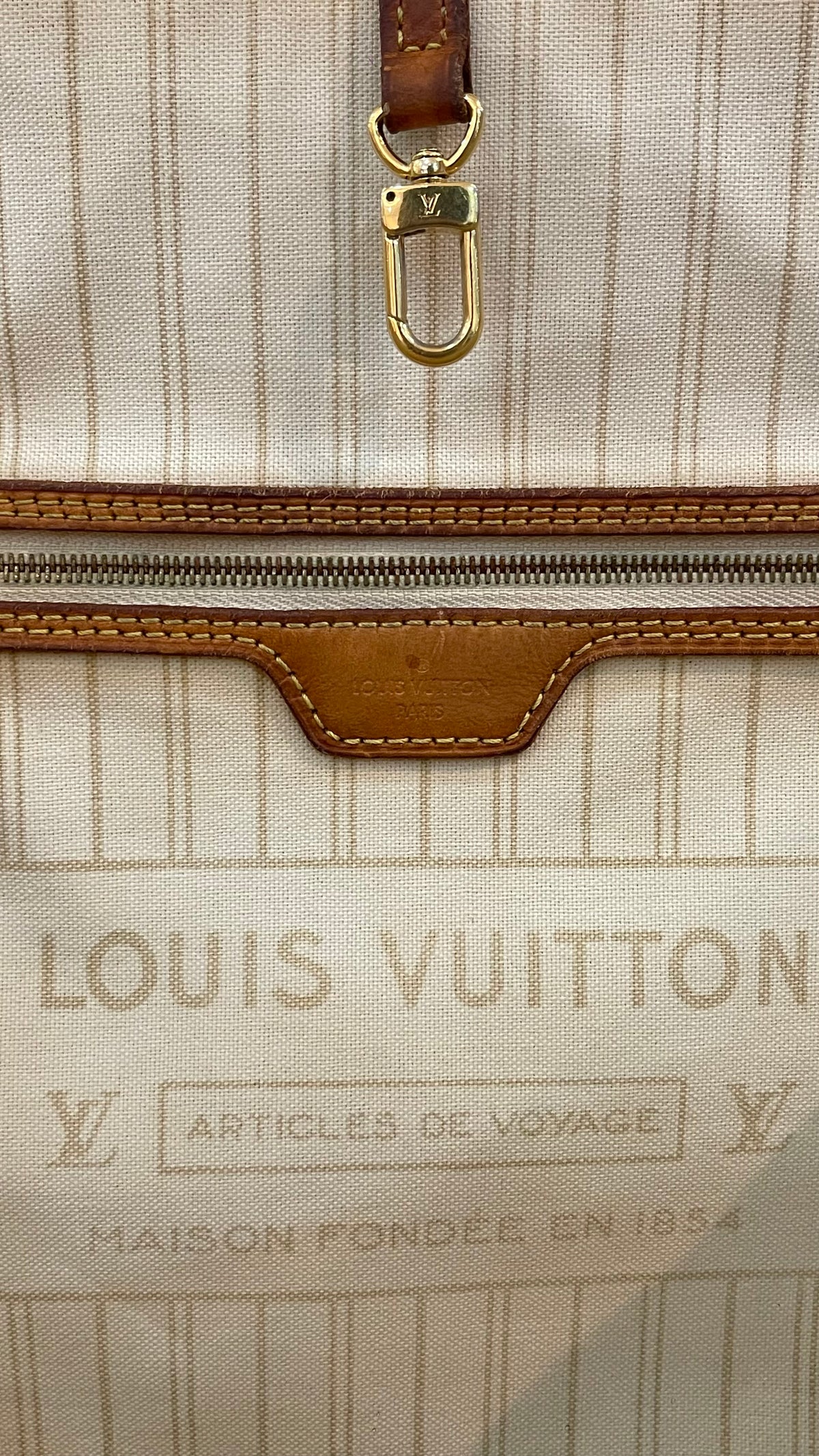 Louis Vuitton Neverfull MM Damier Azur PRE OWNED